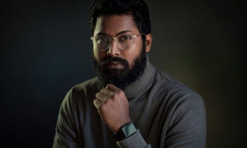 unsplash_DzfpBJmyv6s_corporate-portrait