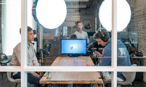 unsplash_L3OV19xVi8Q_podcast